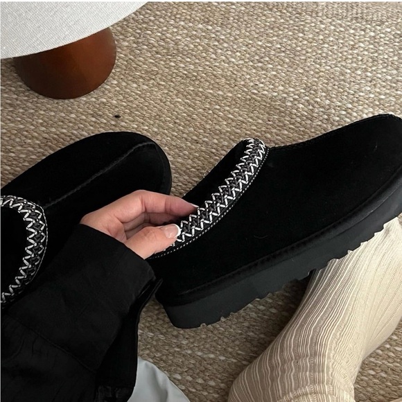 Kids Slippers Size 13 Brand New - Picture 3 of 3